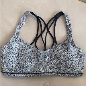 Lululemon Sports bra